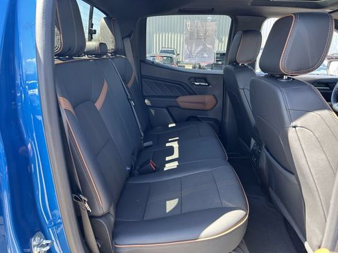 Used 2024 GMC Canyon AT4 w/ Canyon Safety Plus Package AWD/4WD image 26