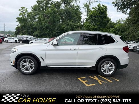 Used 2018 BMW X3 xDrive30i AWD/4WD image 3