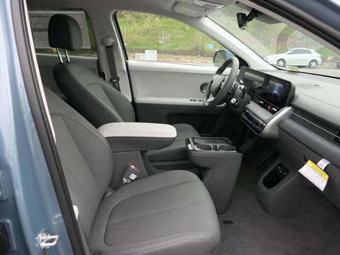 New 2026 Hyundai Ioniq 5 SEL image 19