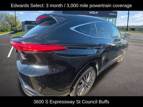 Used 2021 Toyota Venza XLE w/ Softex Package AWD/4WD image 3