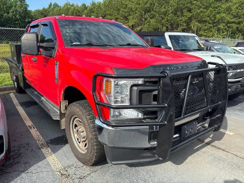 Used 2021 Ford F350 XL w/ Power Equipment Group AWD/4WD image 2