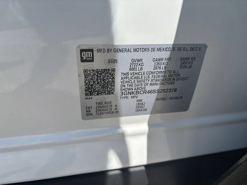 Used 2025 Chevrolet Blazer LT FWD image 19