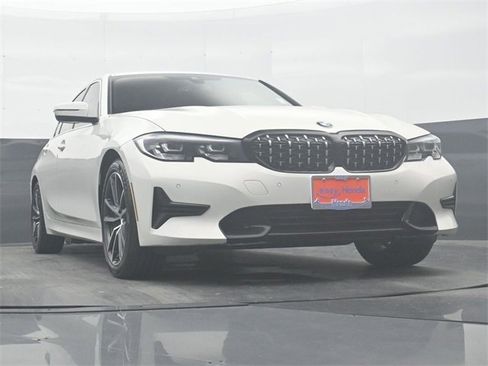 Used 2020 BMW 330i Sedan image 28