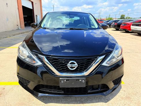 Used 2019 Nissan Sentra S image 3