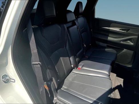 Certified 2023 INFINITI QX60 Luxe w/ Performance Audio Package FWD image 24