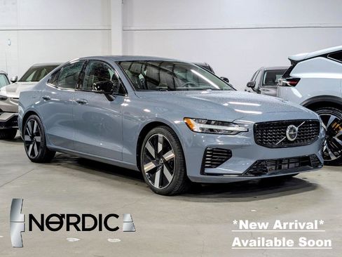 Used 2023 Volvo S60 T8 Ultimate image 1