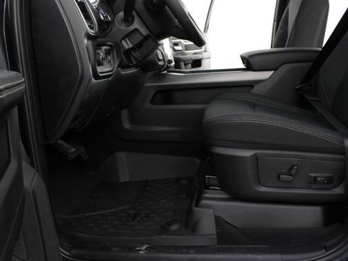 New 2026 RAM 3500 Big Horn AWD/4WD image 15