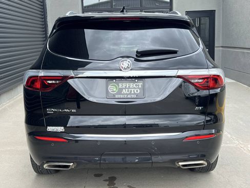 Used 2024 Buick Enclave Essence w/ Sport Touring Edition AWD/4WD image 12