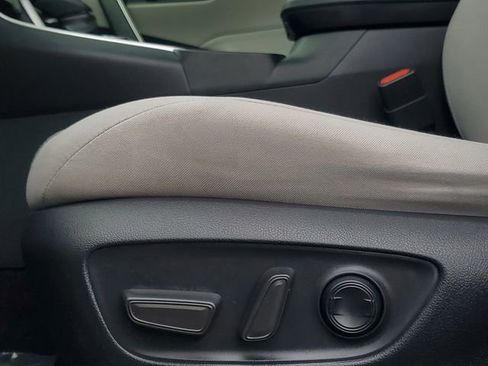 Used 2020 Toyota RAV4 XLE image 16