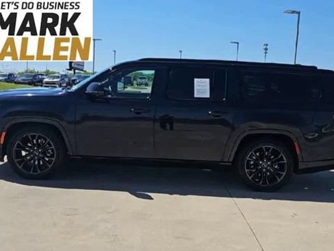 Used 2024 Jeep Grand Wagoneer L Series II w/ Quick Order Packagew 28T AWD/4WD image 5