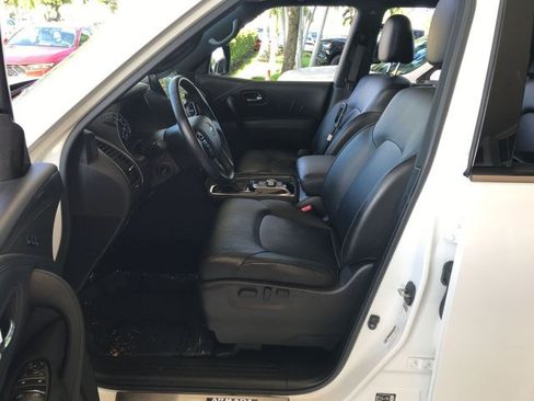 Used 2022 Nissan Armada SL w/ Midnight Edition Package RWD image 12