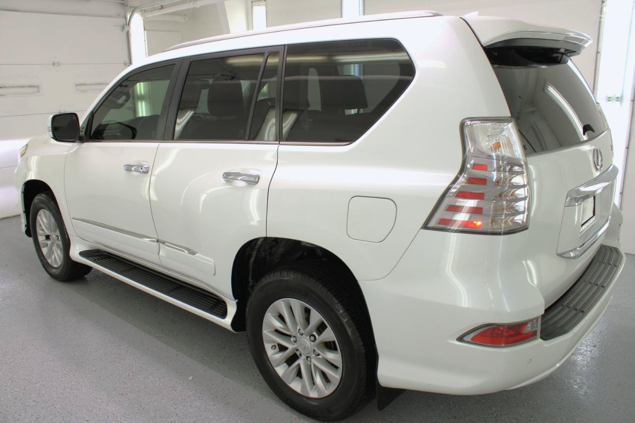Used 2017 Lexus GX 460 Premium AWD/4WD image 6