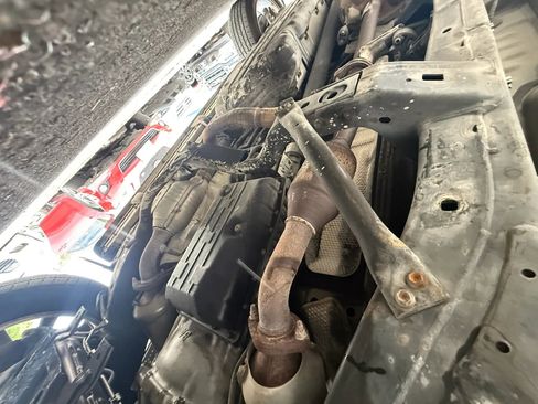 Used 2005 Toyota 4Runner Limited image 34