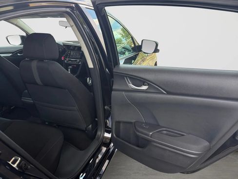 Used 2018 Honda Civic EX image 18