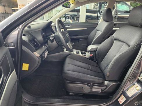 Used 2010 Subaru Legacy 2.5i AWD/4WD image 11