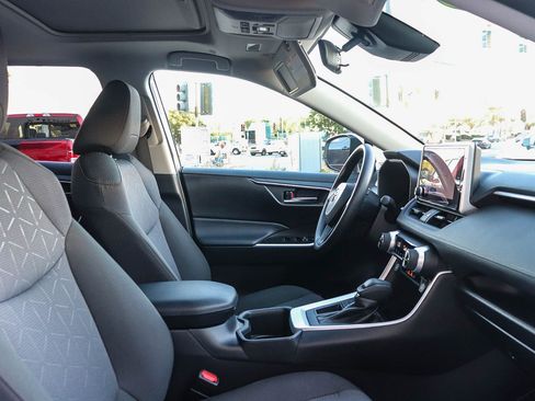 Certified 2025 Toyota RAV4 XLE image 17