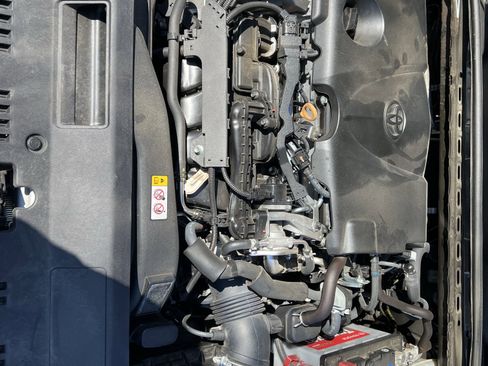 Used 2019 Toyota Camry XSE image 36