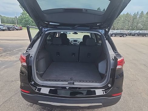 Used 2023 Chevrolet Equinox LT AWD/4WD image 18