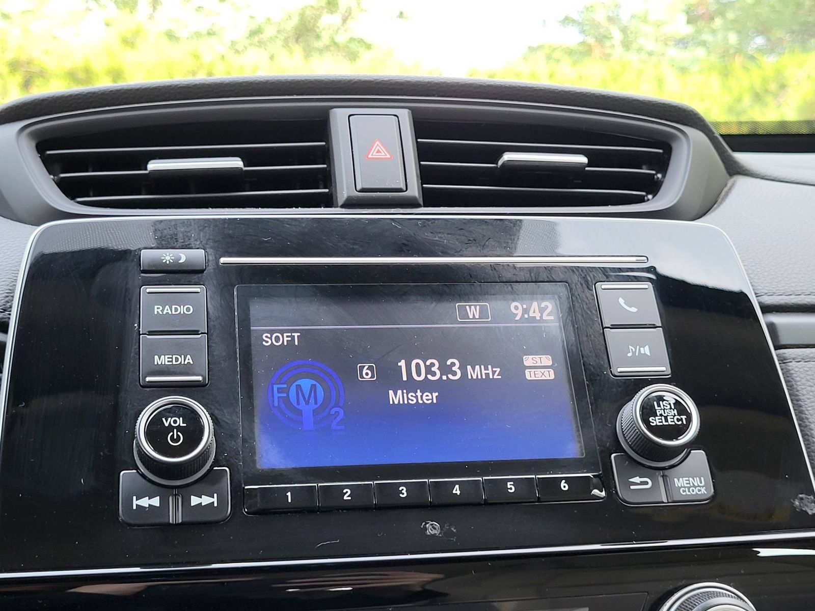 Used 2020 Honda CR-V LX image 20