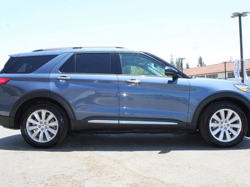 Used 2021 Ford Explorer Limited RWD image 40