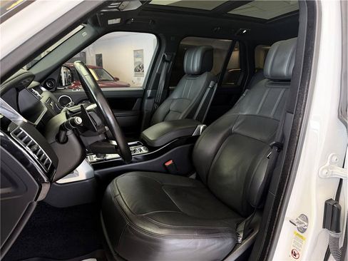 Used 2018 Land Rover Range Rover HSE AWD/4WD image 24
