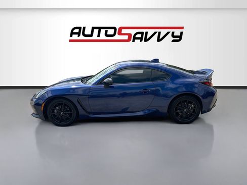 Used 2024 Toyota GR86 Premium image 4