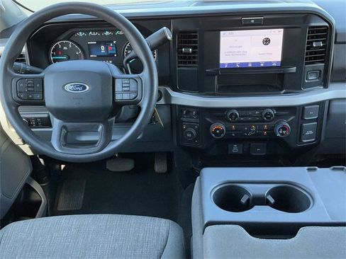 Used 2025 Ford F250 XLT image 14