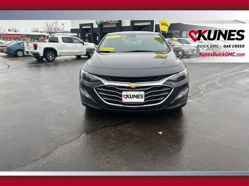 Used 2025 Chevrolet Malibu LT image 11