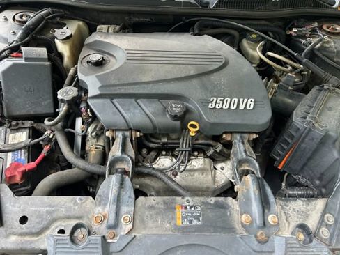 Used 2011 Chevrolet Impala LT FWD image 33