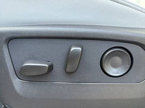 New 2026 Chevrolet Suburban Premier image 12