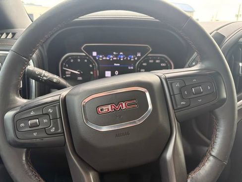 Used 2020 GMC Sierra 1500 AT4 w/ AT4 Premium Package AWD/4WD image 16