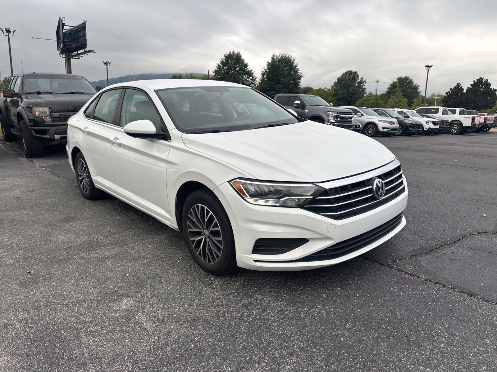 Used 2021 Volkswagen Jetta S FWD image 3