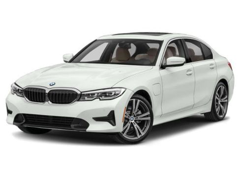 Used 2021 BMW 330e w/ Convenience Package RWD image 1