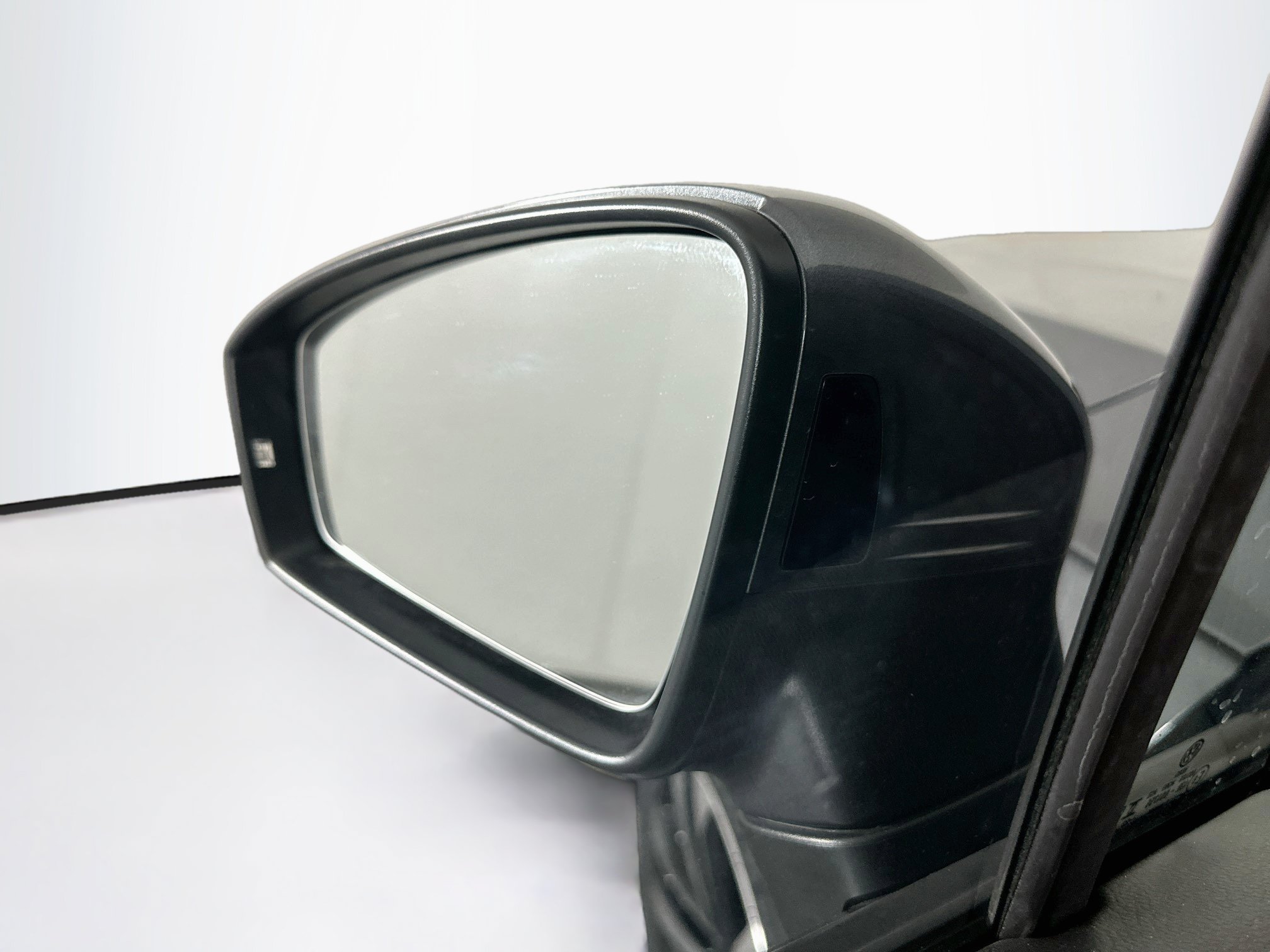 Used 2023 Volkswagen Tiguan S FWD image 16