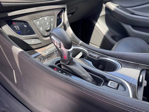 Used 2019 Buick Envision Essence AWD/4WD image 19