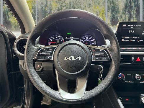 Used 2023 Kia Forte LXS FWD image 16