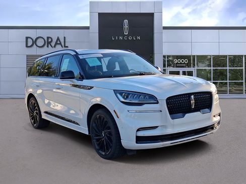 Certified 2024 Lincoln Aviator Reserve w/ Jet Package RWD image 1