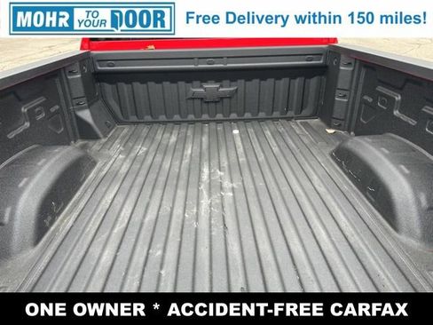 Used 2025 Chevrolet Silverado 2500 ZR2 w/ Technology Package image 11