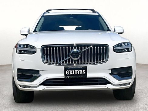 Used 2024 Volvo XC90 B5 Plus AWD/4WD image 4