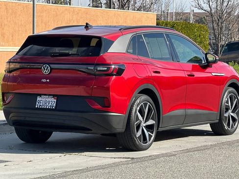 Used 2023 Volkswagen ID.4 Pro S image 4