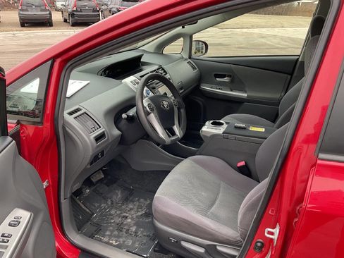 Used 2012 Toyota Prius V Two image 14