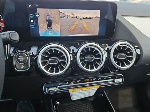 New 2026 Mercedes-Benz GLA 250 image 24