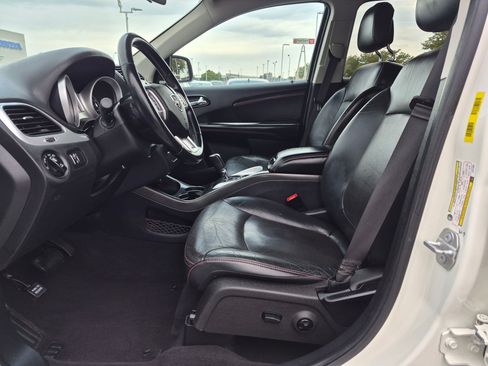 Used 2018 Dodge Journey GT AWD/4WD image 17