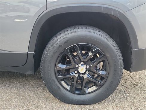 Used 2018 Chevrolet Traverse LS image 31