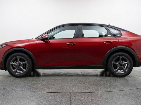 Used 2025 Kia K4 LXS image 5