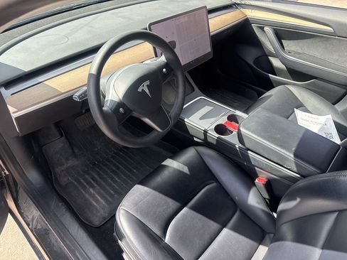 Used 2021 Tesla Model 3 Long Range image 2