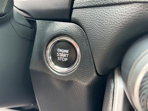 Used 2024 Toyota RAV4 XLE AWD/4WD image 29