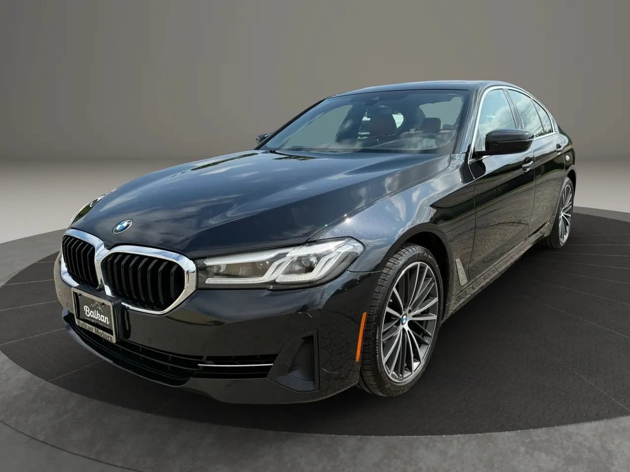 Used 2023 BMW 540i xDrive w/ Premium Package AWD/4WD image 10