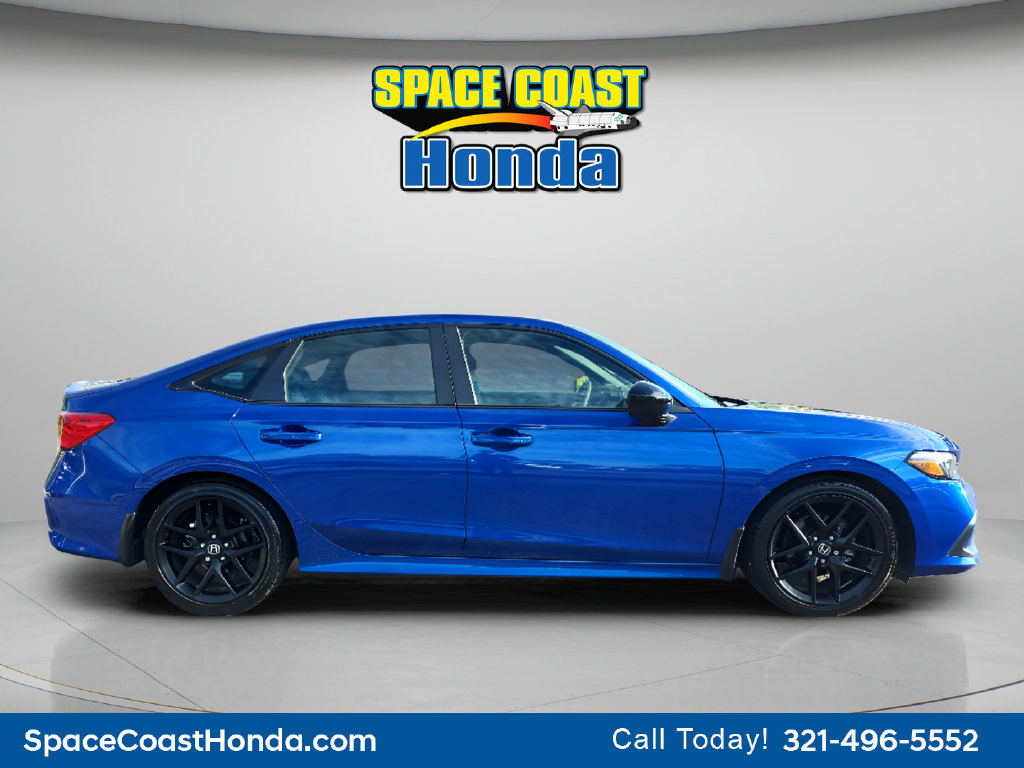 Used 2024 Honda Civic Sport image 2
