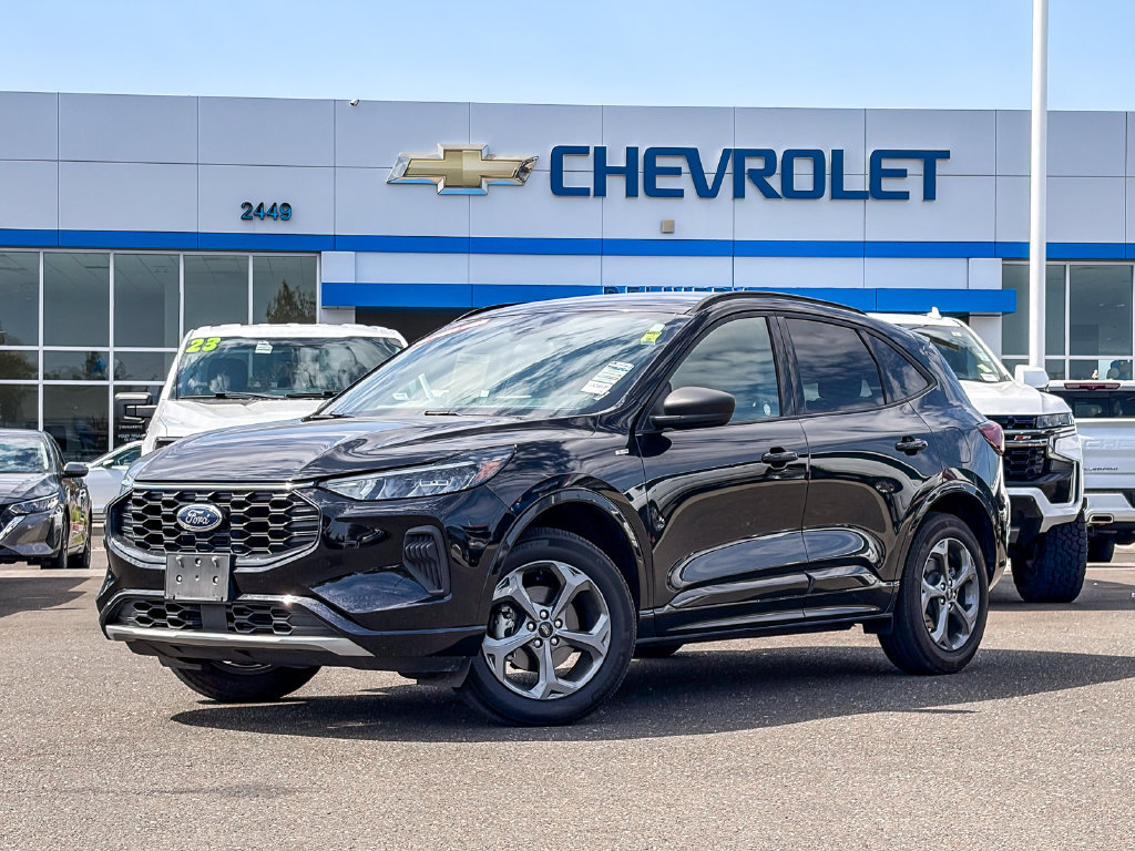 Used 2024 Ford Escape ST-Line AWD/4WD image 1